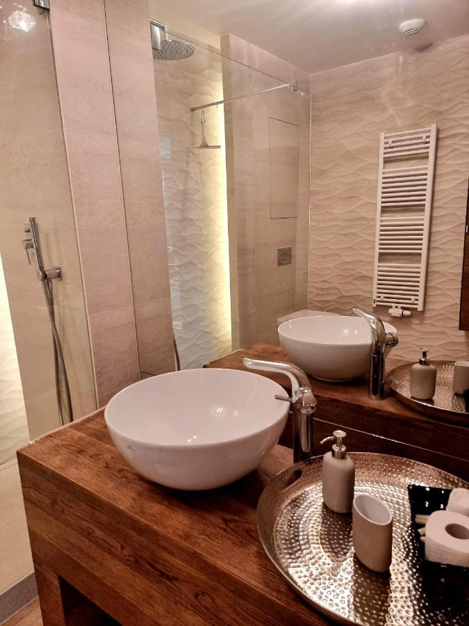Apartmán Majestic Golden View Bratislava Exteriér fotografie