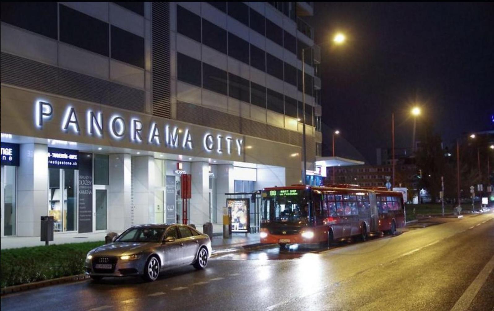Apartmán Majestic Golden View Bratislava Exteriér fotografie